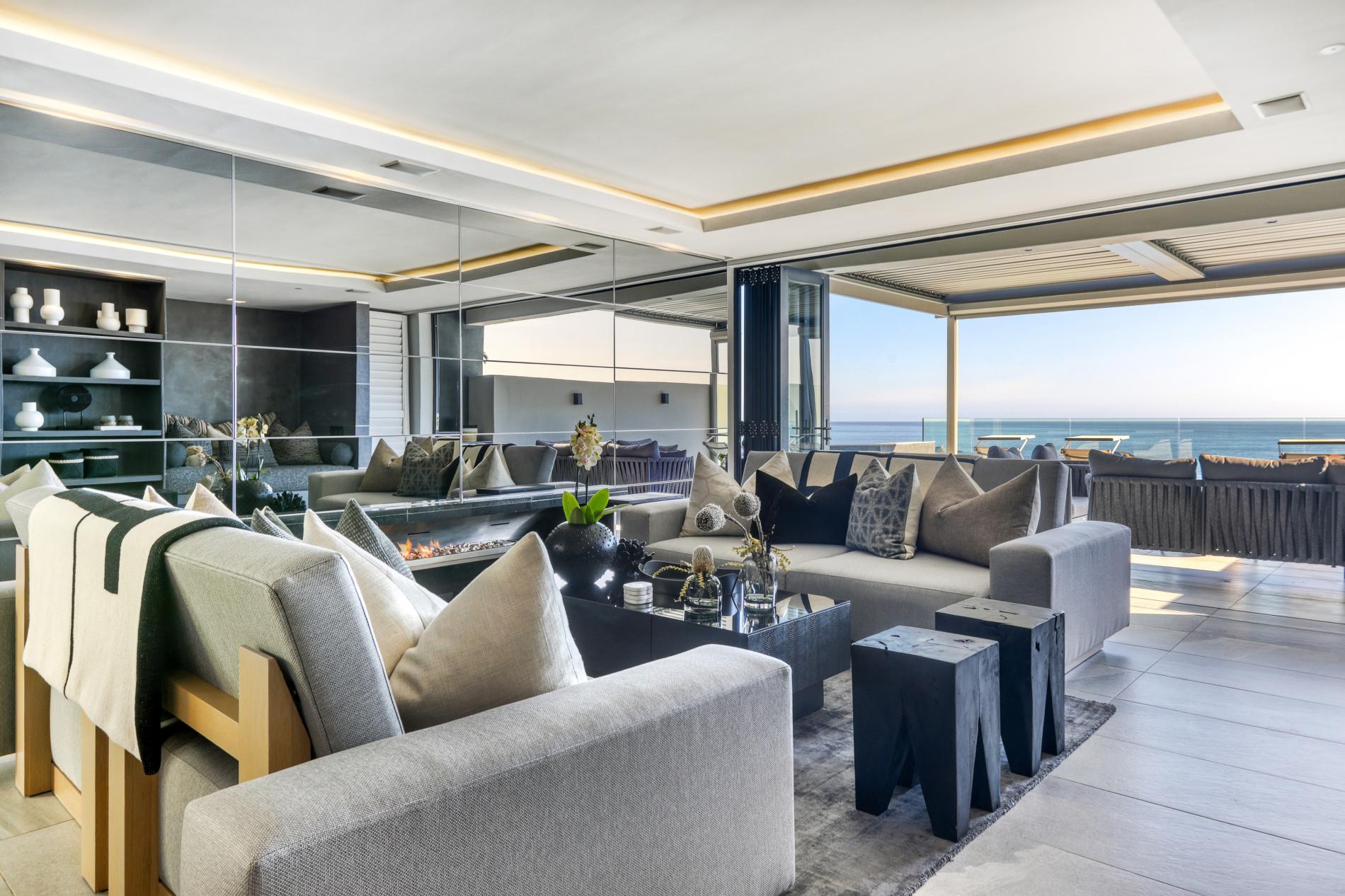 Multipurpose Luxury Penthouse Villa Rentals Alternative preview