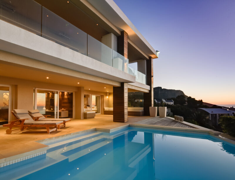Theresa Luxe